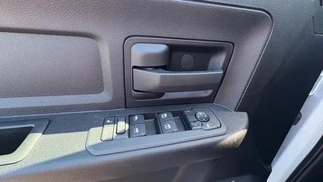 2026 Ram 2500 Tradesman Crew Cab 4x4 64 Box