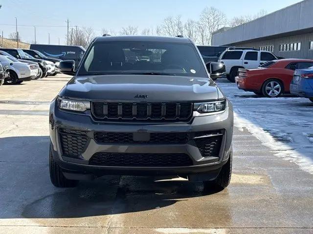 2026 Jeep Grand Cherokee Altitude 4x4