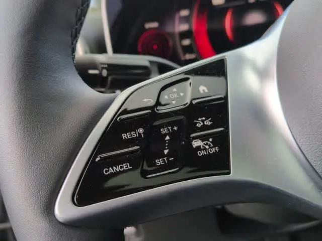 2026 Mercedes-Benz C-CLASS C 300 C 300