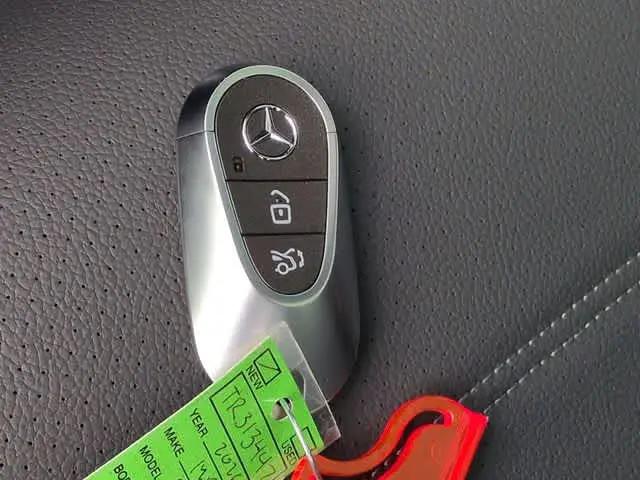 2026 Mercedes-Benz C-CLASS C 300 C 300