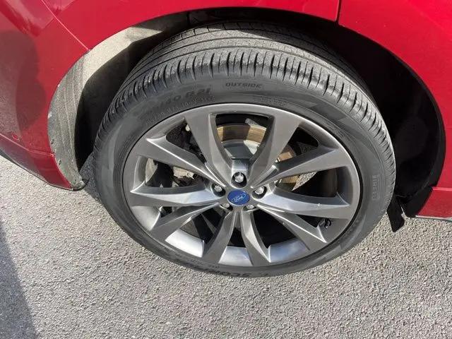 2016 Ford Edge Sport