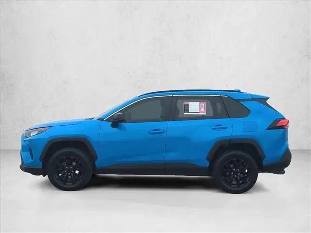 2021 Toyota RAV4 LE
