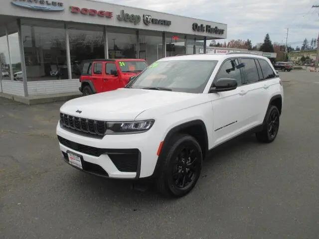 2026 Jeep Grand Cherokee Altitude 4x4