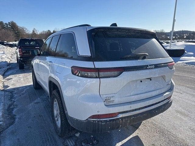 2023 Jeep Grand Cherokee Laredo 4x4 2023 Jeep Grand Cherokee Laredo 4x4