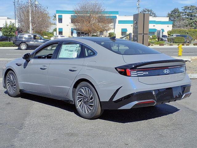 2026 Hyundai Sonata Hybrid SEL
