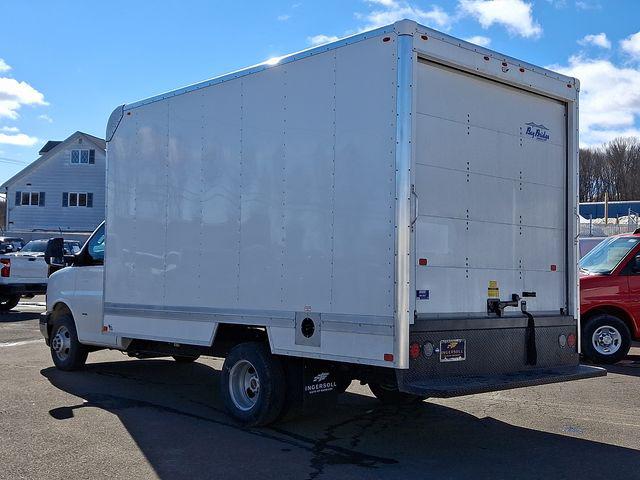 2025 GMC Savana Cutaway Work Van