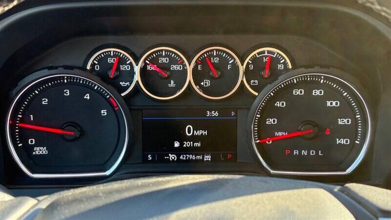 2022 Chevrolet Silverado 3500HD CC LT 4x4 4dr Crew Cab