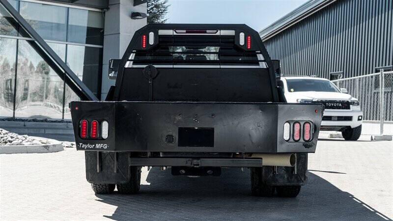 2022 Chevrolet Silverado 3500HD CC LT 4x4 4dr Crew Cab