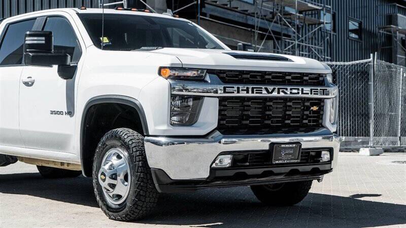 2022 Chevrolet Silverado 3500HD CC LT 4x4 4dr Crew Cab
