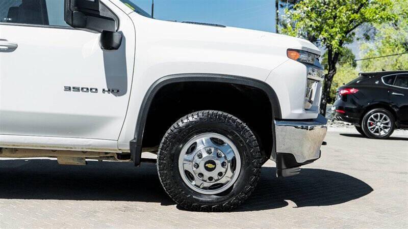 2022 Chevrolet Silverado 3500HD CC LT 4x4 4dr Crew Cab