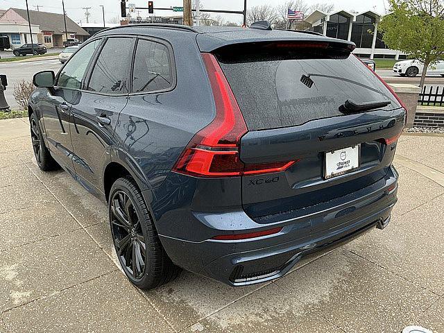 2026 Volvo XC60 Plug-In Hybrid Black Edition Ultra, T8 AWD Electric/Gasoline, Dark