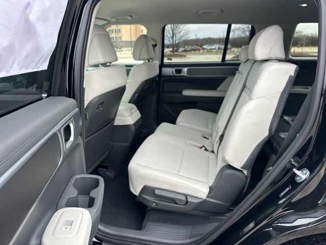 2026 Hyundai Santa Fe SE