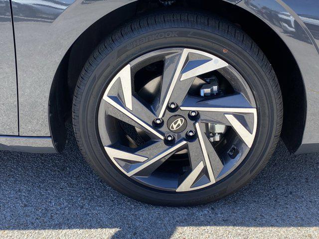 2026 Hyundai Elantra Hybrid Limited