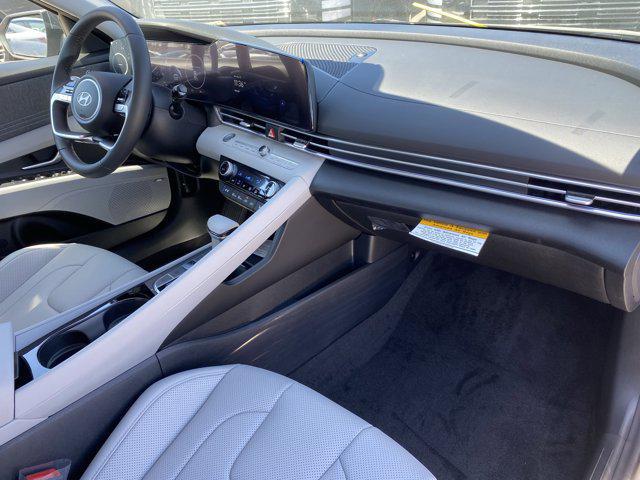 2026 Hyundai Elantra Hybrid Limited