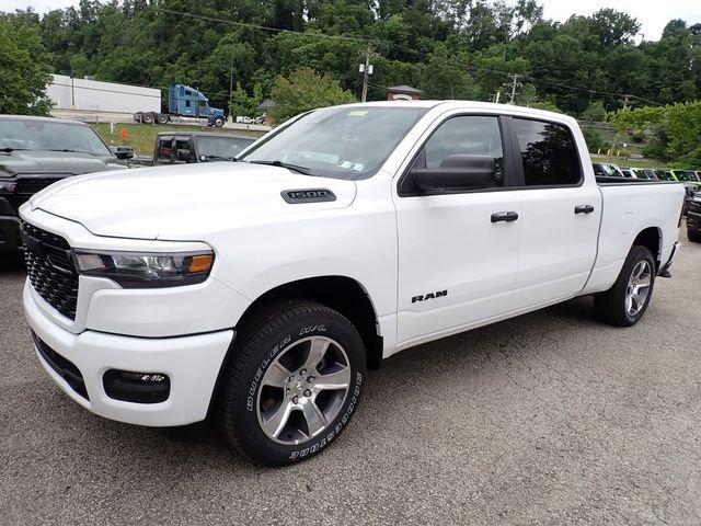 2026 RAM Ram 1500 RAM 1500 EXPRESS CREW CAB 4X4 64 BOX 2026 RAM Ram 1500 RAM 1500 EXPRESS CREW CAB 4X4 64 BOX