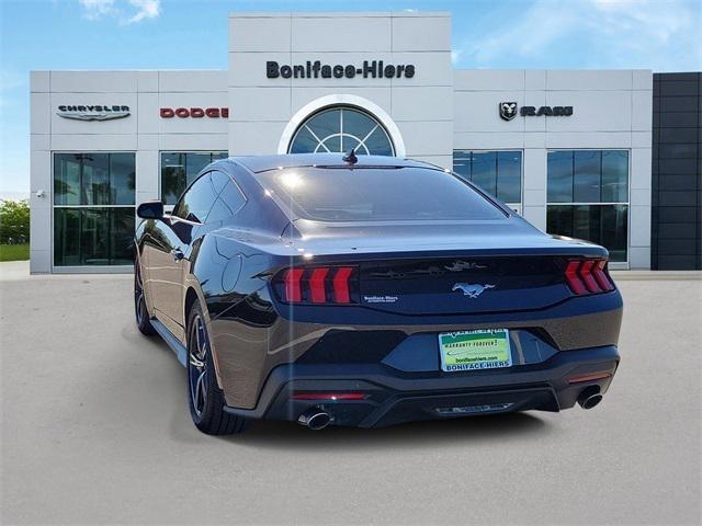 2024 Ford Mustang EcoBoost Fastback