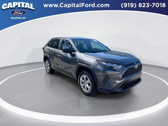 2025 Toyota RAV4 LE 2025 Toyota RAV4 LE