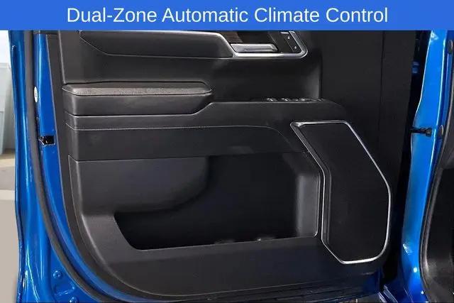 2022 Chevrolet Silverado 1500 4WD Crew Cab Short Bed RST