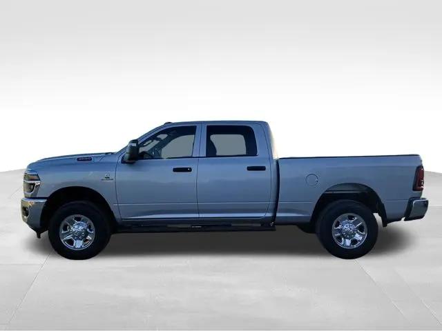 2026 Ram 3500 Tradesman Crew Cab 4x4 6'4" Box