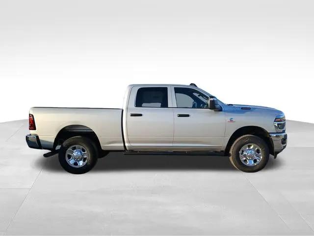 2026 Ram 3500 Tradesman Crew Cab 4x4 6'4" Box