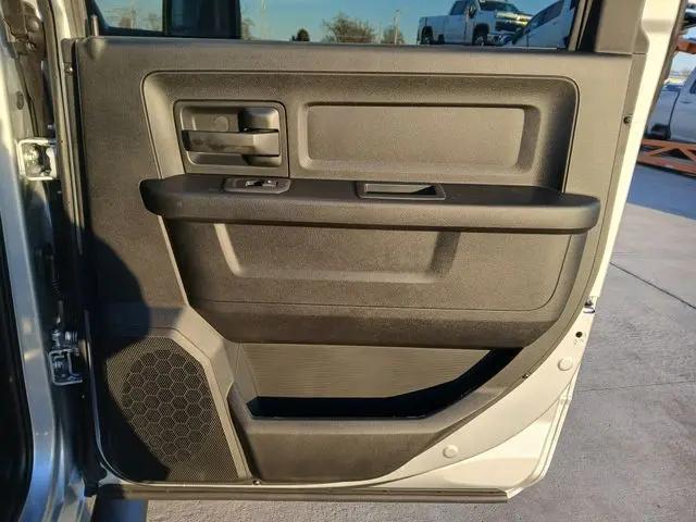 2026 Ram 3500 Tradesman Crew Cab 4x4 6'4" Box