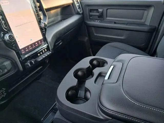 2026 Ram 3500 Tradesman Crew Cab 4x4 6'4" Box