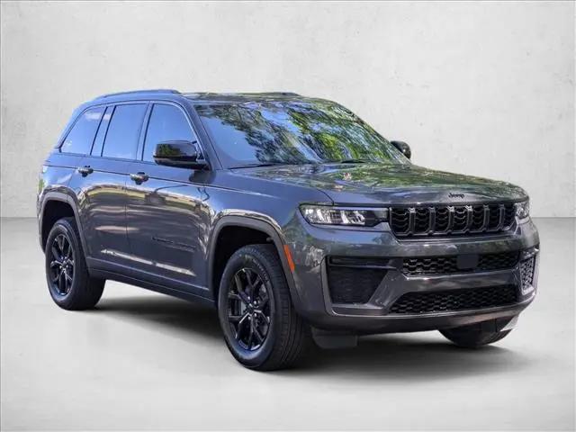 2026 Jeep Grand Cherokee Altitude 4x2