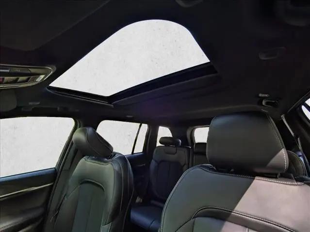 2026 Jeep Grand Cherokee Altitude 4x2