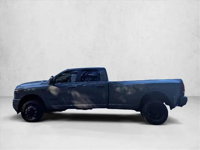 2026 Ram 3500 Laramie Crew Cab 4x4 8' Box