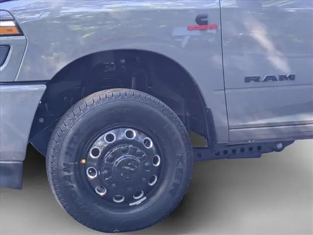 2026 Ram 3500 Laramie Crew Cab 4x4 8' Box