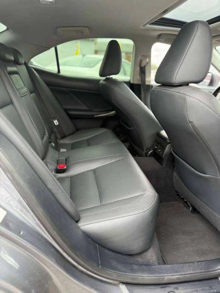 2016 Lexus IS 300 300
