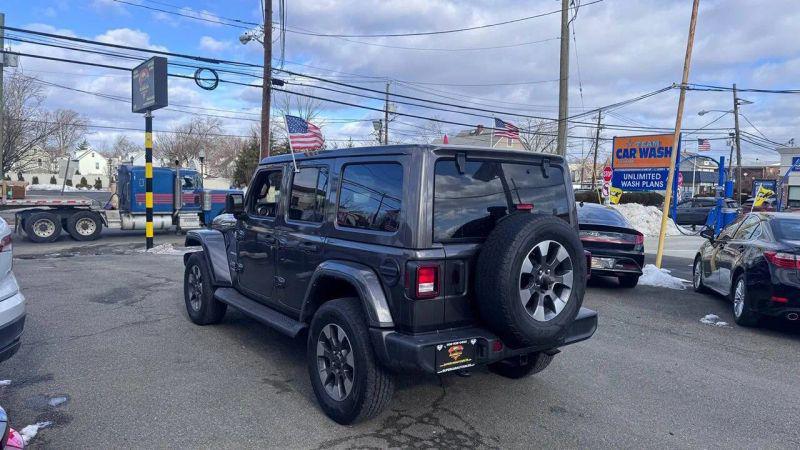 2021 Jeep Wrangler Sahara 4x4