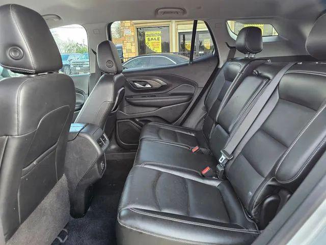 2022 GMC Terrain FWD SLT