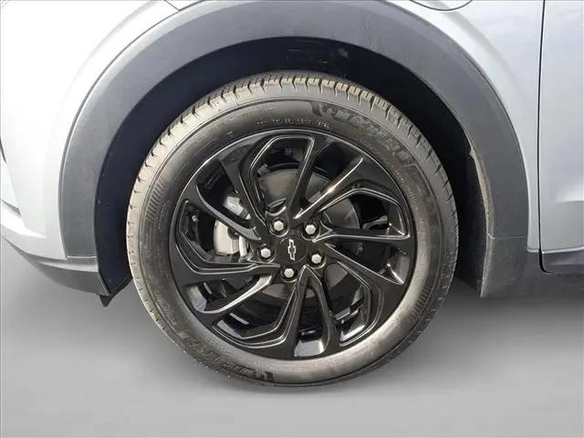 2027 Chevrolet Bolt RS FWD