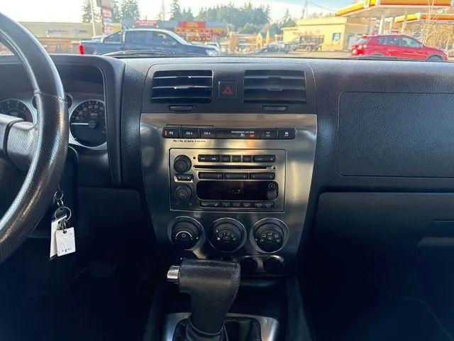 2006 HUMMER H3 Base
