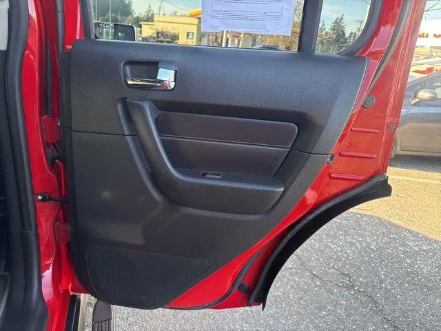 2006 HUMMER H3 Base