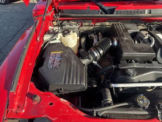 2006 HUMMER H3 Base