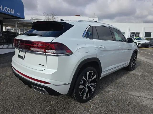 2026 Volkswagen Atlas Cross Sport SEL Premium R-Line