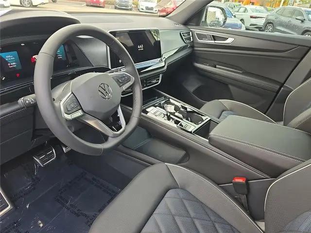 2026 Volkswagen Atlas Cross Sport SEL Premium R-Line