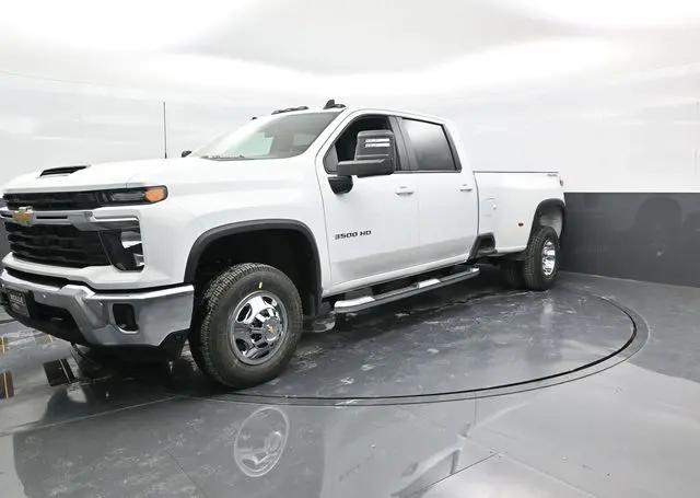 2026 Chevrolet Silverado 3500HD Crew Cab, Long Bed, LT Dual Rear Wheel, RWD