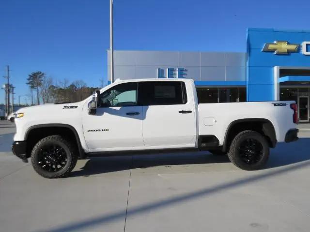 2026 Chevrolet Silverado 2500HD Crew Cab, Standard Bed, LTZ, 4WD