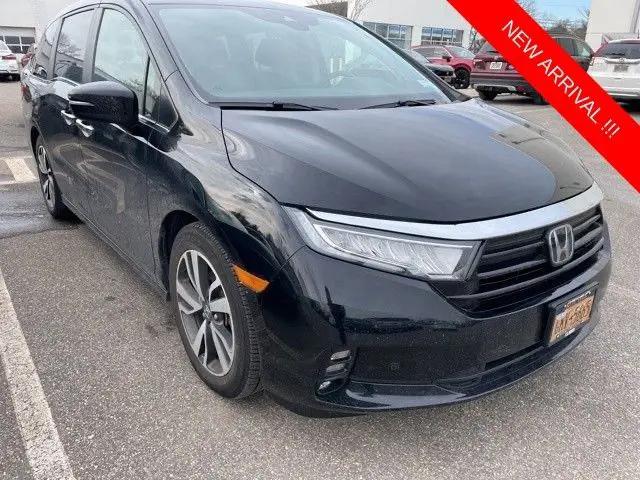 2023 Honda Odyssey Touring for sale in Riverhead, NY