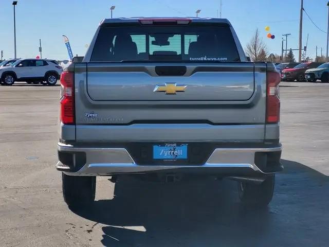 2026 Chevrolet Silverado 1500 4WD Crew Cab Standard Bed LT
