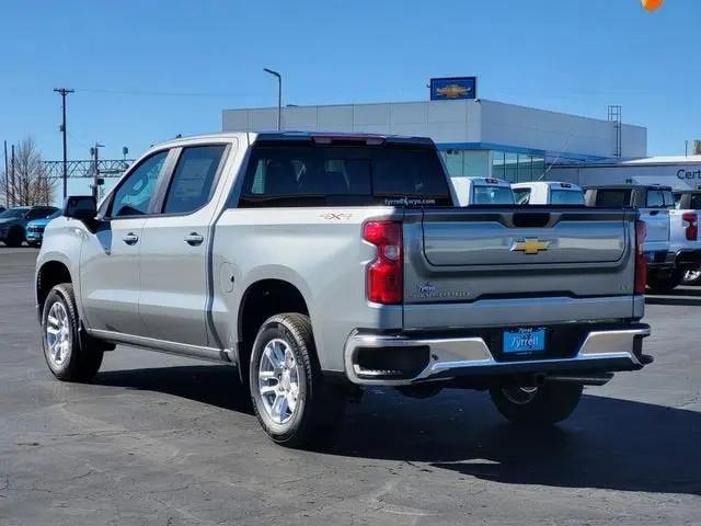 2026 Chevrolet Silverado 1500 4WD Crew Cab Standard Bed LT