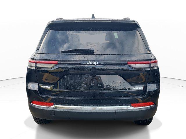 2025 Jeep Grand Cherokee Laredo X 4x2