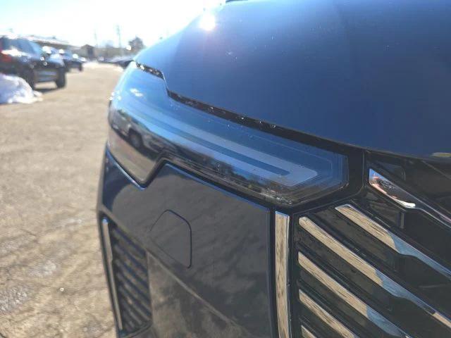 2026 Volvo XC90 Plus, B6 AWD Gas (mild hybrid), Gasoline, Bright, 7 Seats