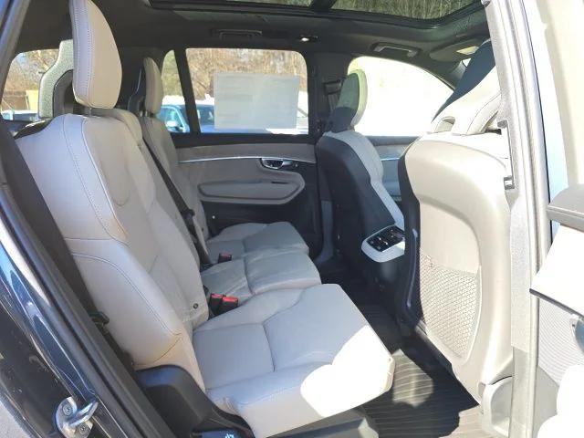 2026 Volvo XC90 Plus, B6 AWD Gas (mild hybrid), Gasoline, Bright, 7 Seats