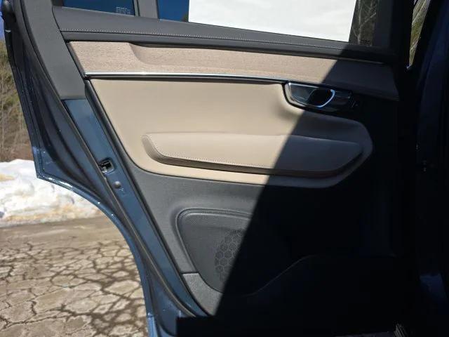 2026 Volvo XC90 Plus, B6 AWD Gas (mild hybrid), Gasoline, Bright, 7 Seats