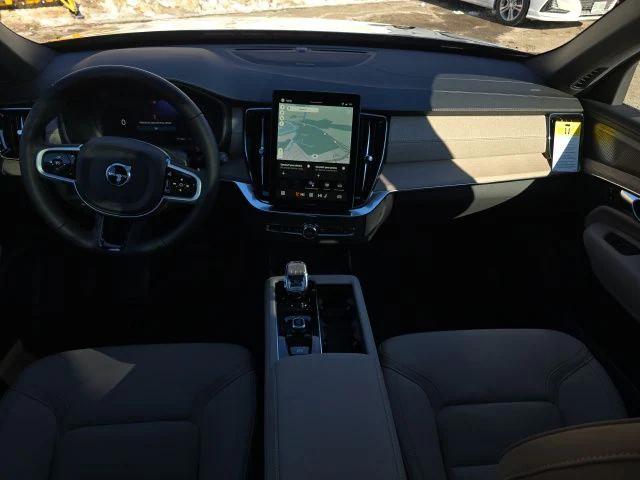 2026 Volvo XC90 Plus, B6 AWD Gas (mild hybrid), Gasoline, Bright, 7 Seats
