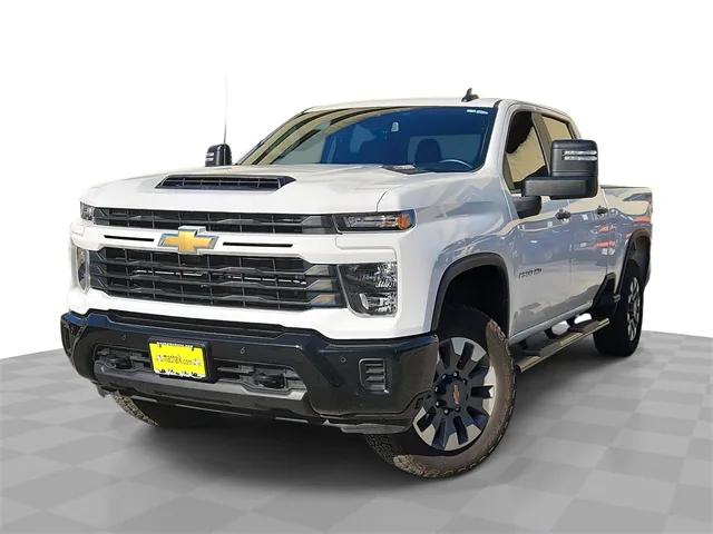 2025 Chevrolet Silverado 2500HD 4WD Crew Cab Standard Bed Custom